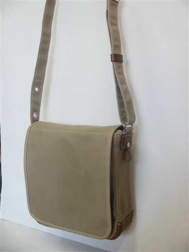 カブセ式ショルダーバッグ