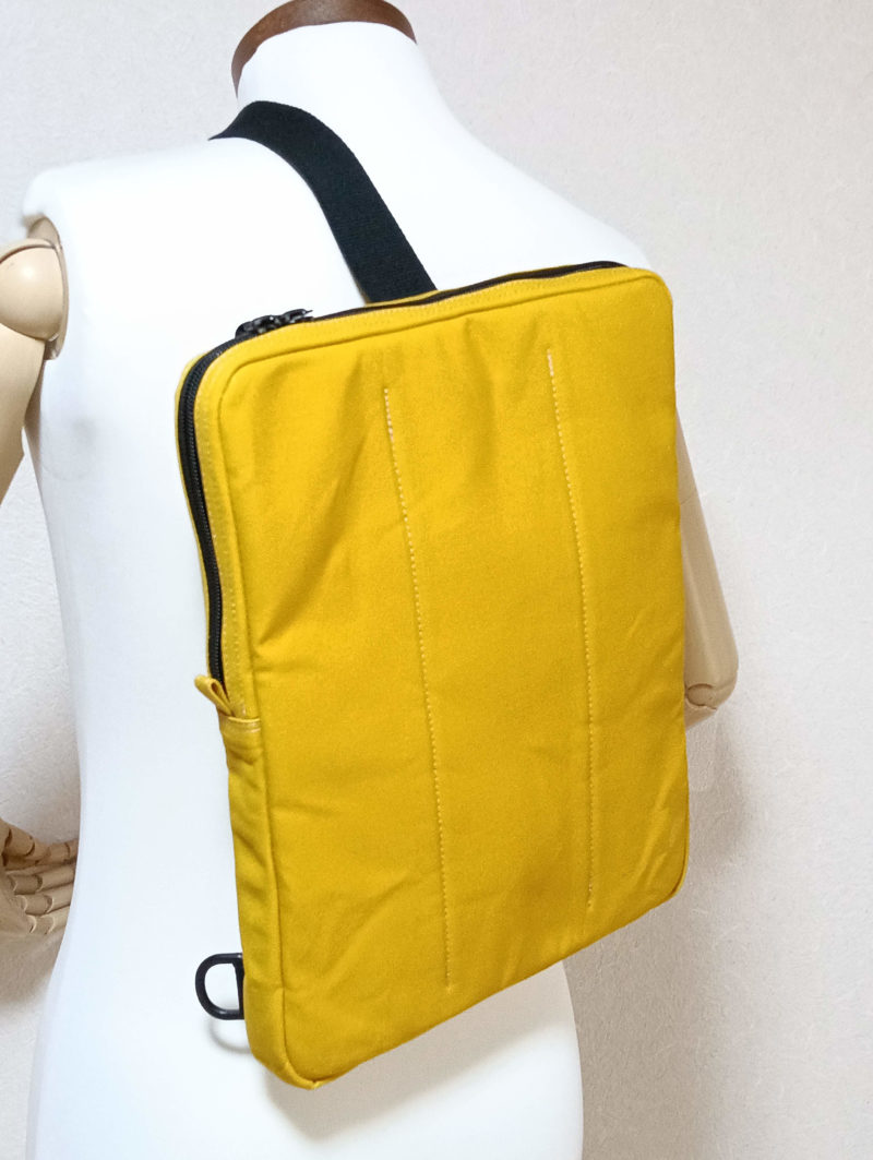 ワンショルダー書類バッグ