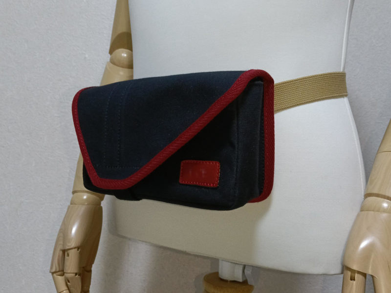 ウエストポーチ（ベルト装着用）